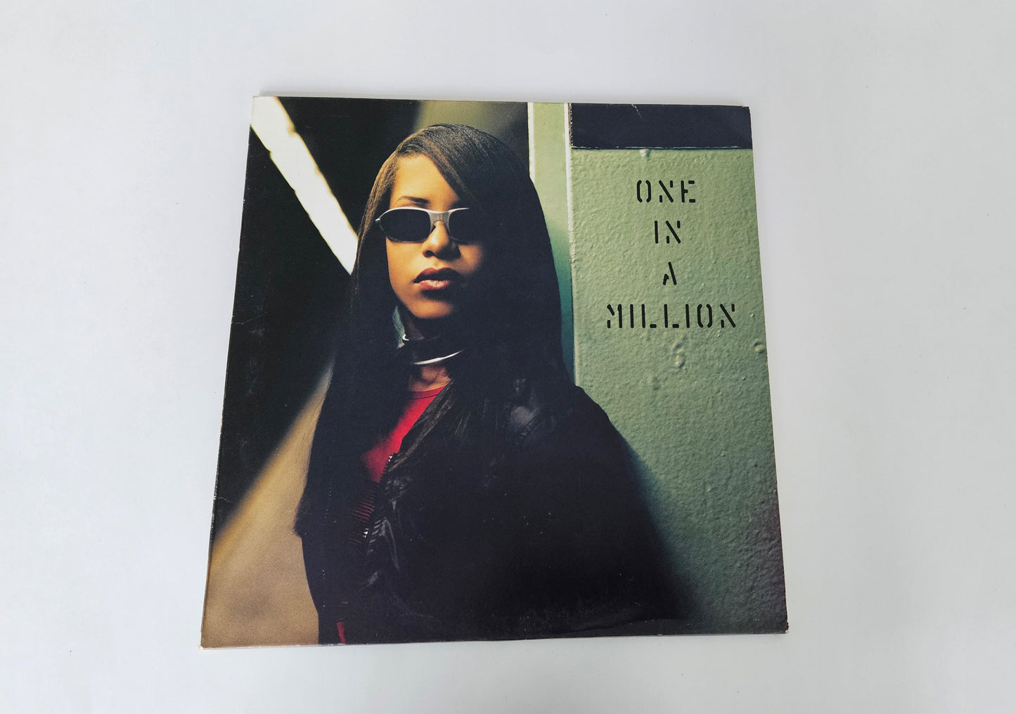 Aaliyah - One In A Million