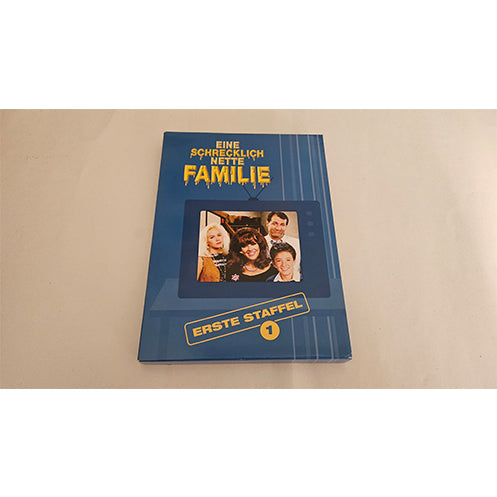 Eine Schreckliche nette Familie - Staffel 1 - Dvd Schuber