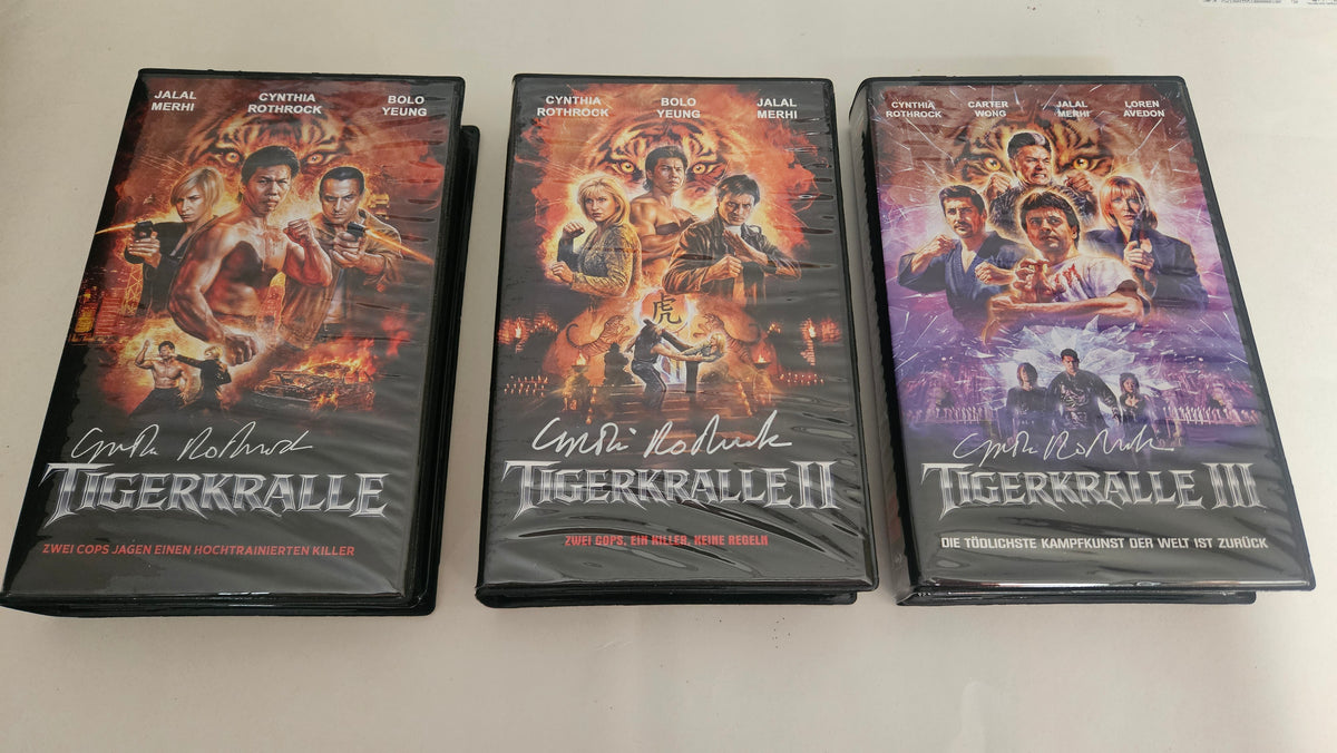 Tigerkralle 1 - 3 - Original von Cynthia Rothrock Signiert